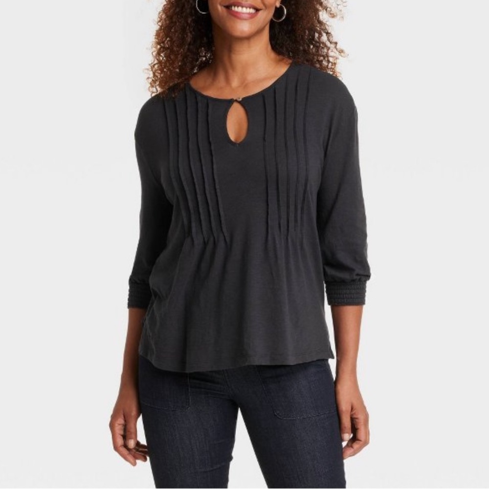 Knox Rose Women's Pintuck 3/4 Sleeve Shirt